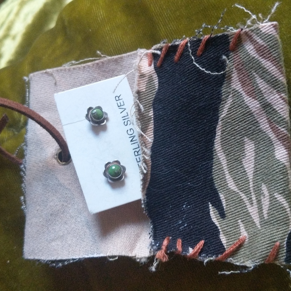 Sterling silver and Sonoran gold turquoise studs - Picture 6 of 8